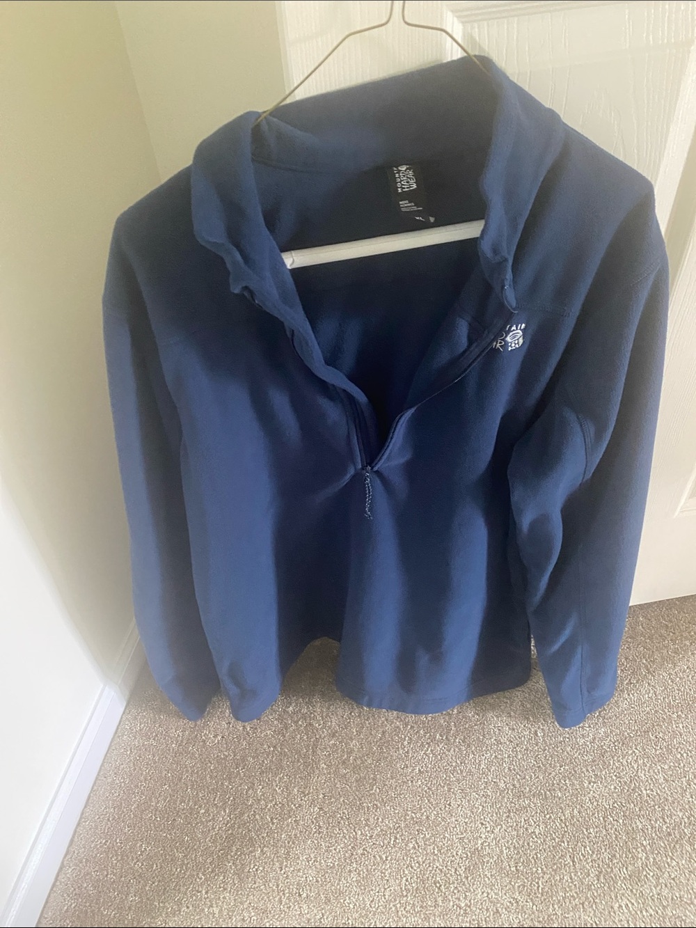 Mountain Hardwear Navy Quarter-Zip Fleece Pullover